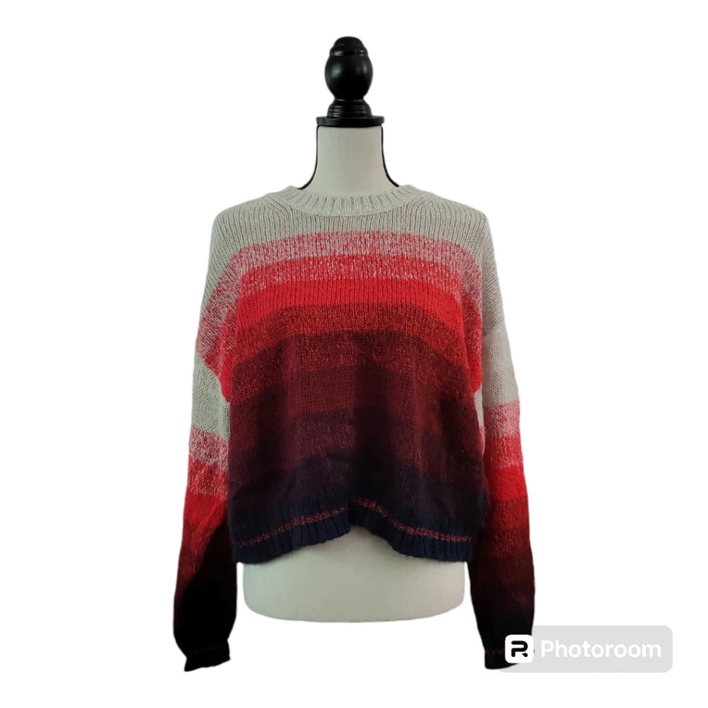 American eagle NWOT ombre‎ knit sweater